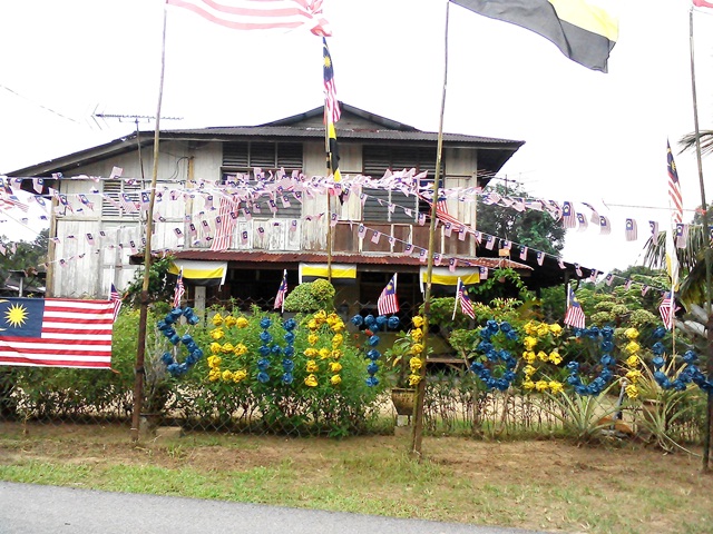 BULAN KEMERDEKAAN 2015 - 30 OGOS 2015 KAYUHAN MERDEKA.BERBASIKAL