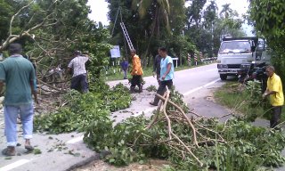 GOTONG ROYONG JKKK KG GUDANG BERSAMA TELEKOM MALAYSIA..26.10.2016