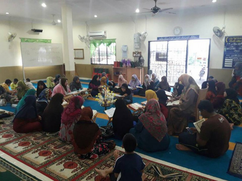 PROGRAM TADARUS DAN KHATAM AL QURAN