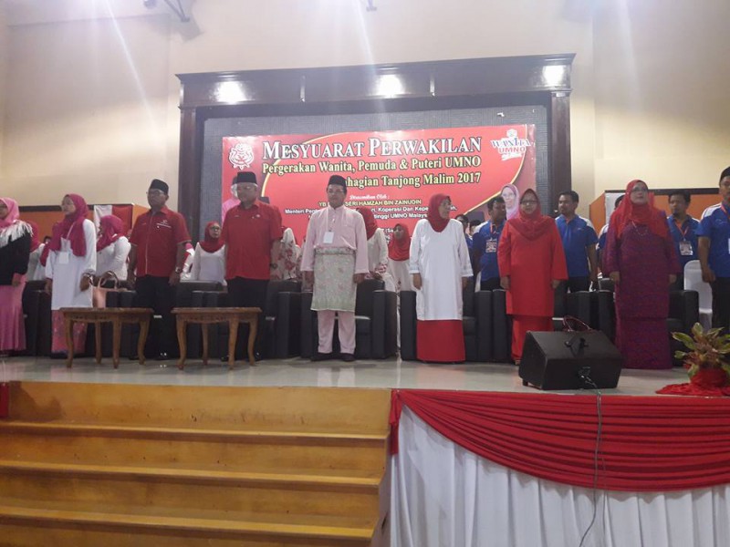 MAJLIS PERASMIAN SERENTAK MESYUARAT PERWAKILAN WANITA , PEMUDA DAN PUTERI UMNO BAHAGIAN TANJUNG MALIM