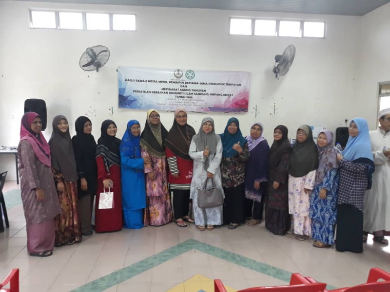 TOWN HALL - MAJLIS BERAMAH MESRA MPKK, DAN PEMIMPIN TEMPATAN BERSAMA-SAMA PENDUDUK KAMPUNG SIMPNG 4 DAN TAMAN-TAMAN SEKITAR