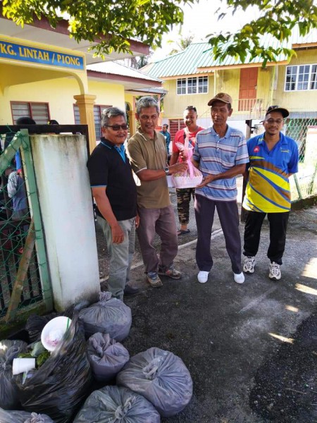 GOTONG-ROYONG SAMPAH DEGIL DAN PUNTUNG ROKOK BERSAMA YB DUN BEHRANG