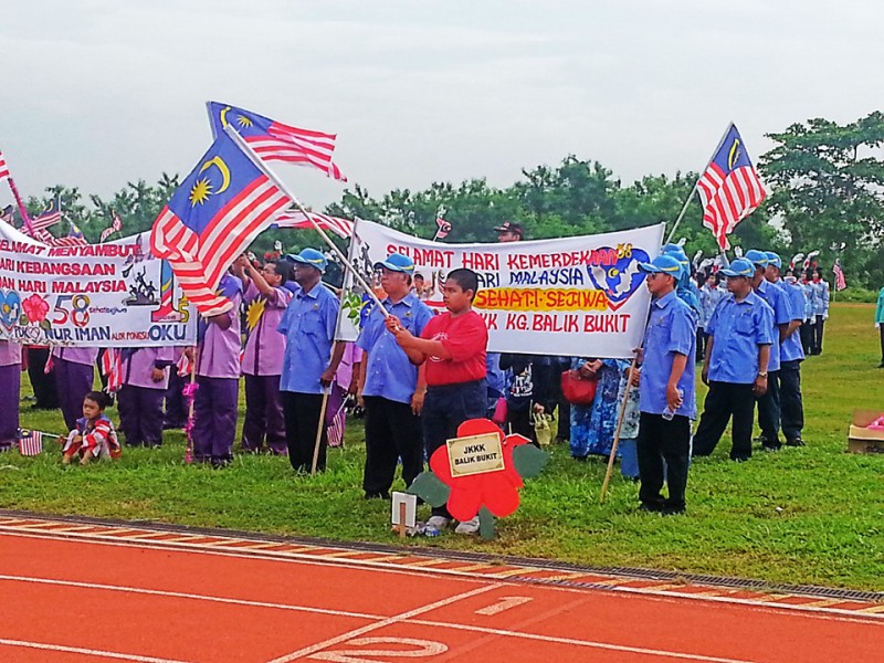 MENYERTAI HARI KEBANGSAAN PERINGKAT PARLIMEN BAGAN SERAI