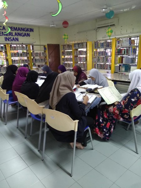 QURAN HOUR