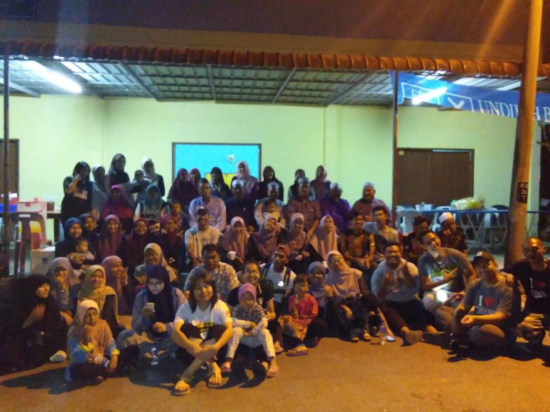 AKTIVITI GOTONG-ROYONG PERDANA DAN MAKAN MALAM BERSAMA ANAK ANGKAT UPSI